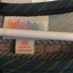 Carly xs legging material with pocket on front